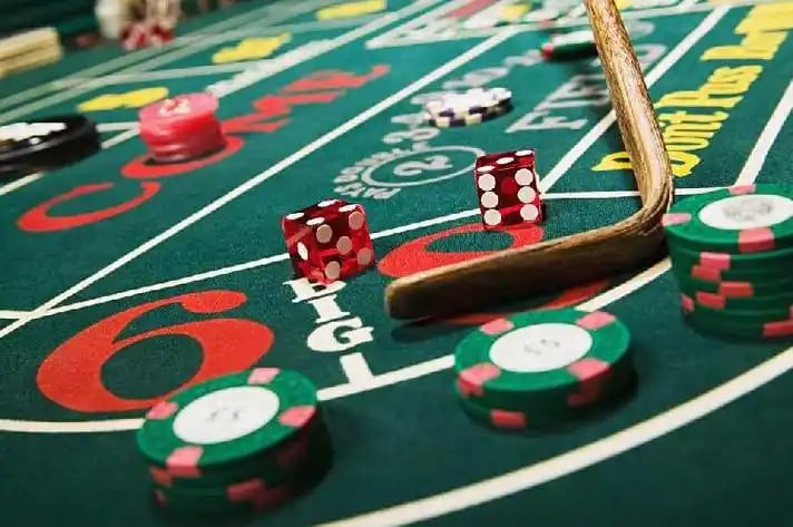 Filipino player accessing 88php Live Casino baccarat room on a smartphone